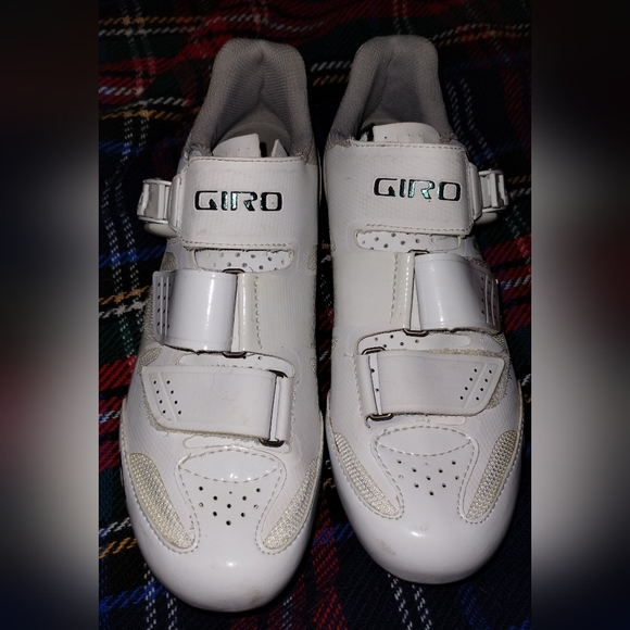 GIRO biking shoes - Picture 3 of 10